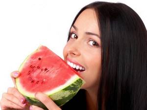 The amount of urine may increase (polyuria) when eating foods that increase diuresis (watermelon, pumpkin);