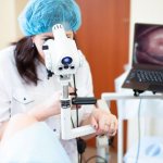Проведение кольпоскопии шейки матки врачом-гинекологом