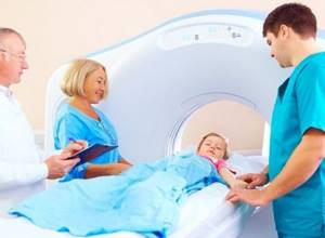 Carrying out a CT scan for a child