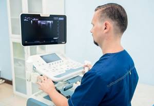 Ultrasound diagnosis of varicose veins is carried out by a phlebologist, ultrasound doctor, Ph.D. Raskin V.V. 